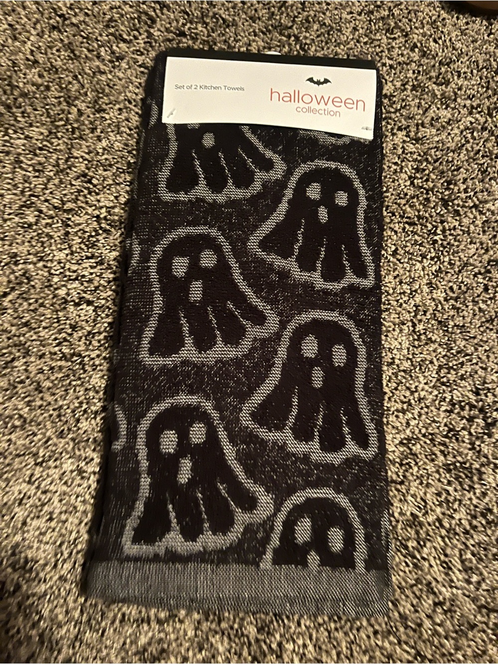 Kirklands Halloween collection kitchen hand towels